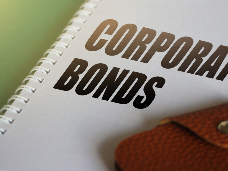 štátne dlhopisy a korporátne dlhopisy